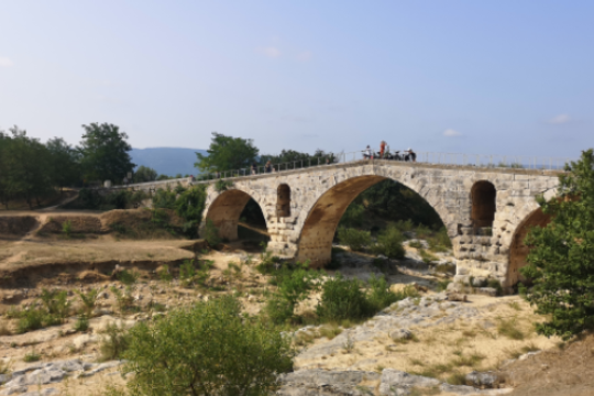 Luberon Pont.png